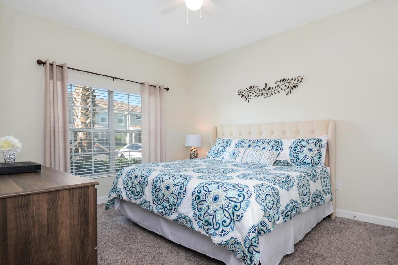 Four Bedrooms Home With Pool 3079 키시미 외부 사진