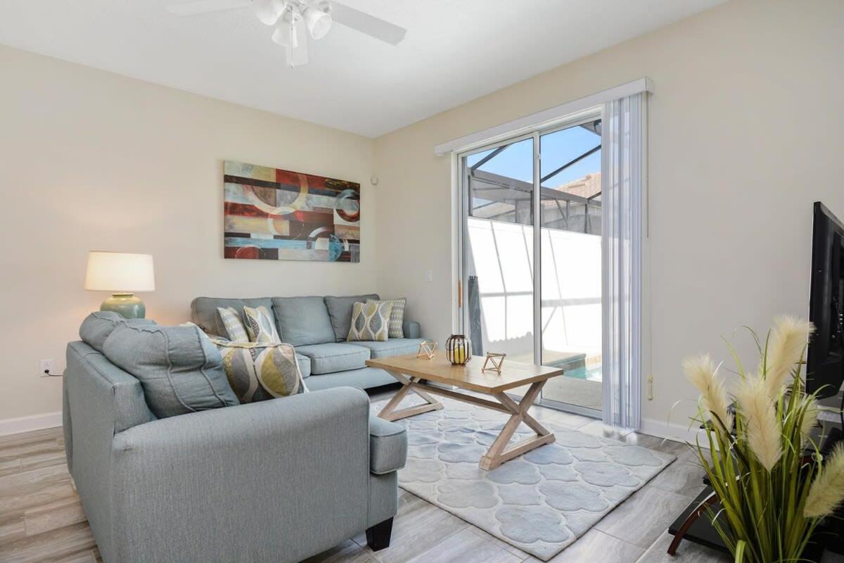 Four Bedrooms Home With Pool 3079 키시미 외부 사진