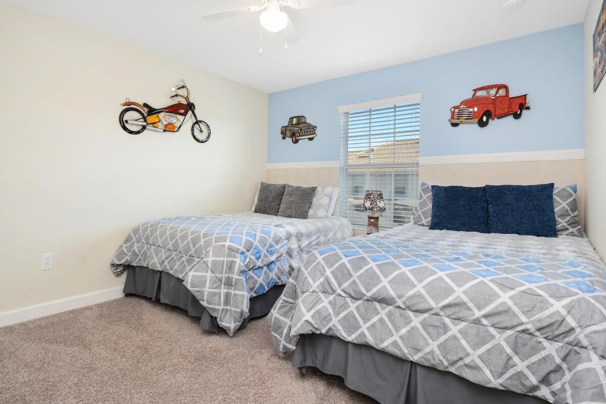 Four Bedrooms Home With Pool 3079 키시미 외부 사진